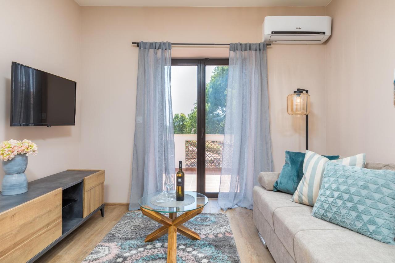 Wine House Apartments & Rooms Marceta Fažana Esterno foto